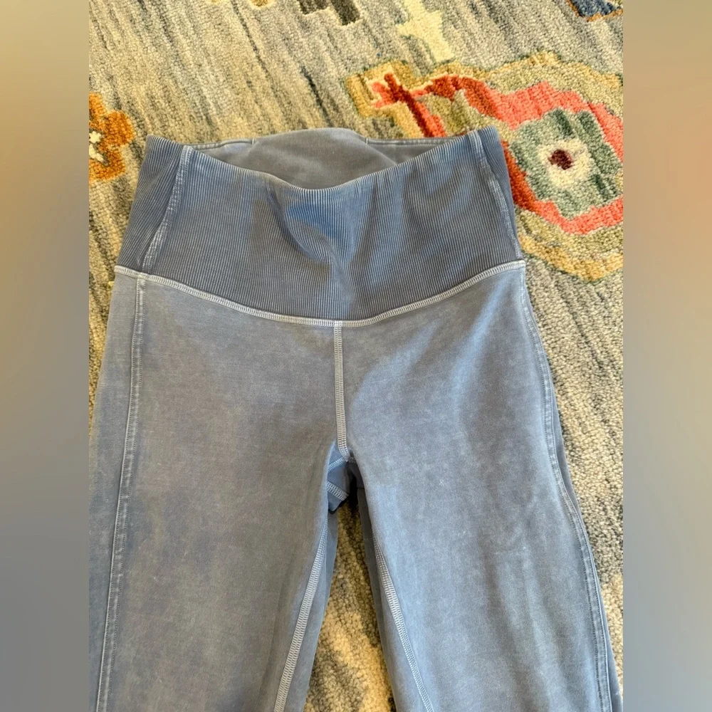 Lululemon Wunder Under Crop 23